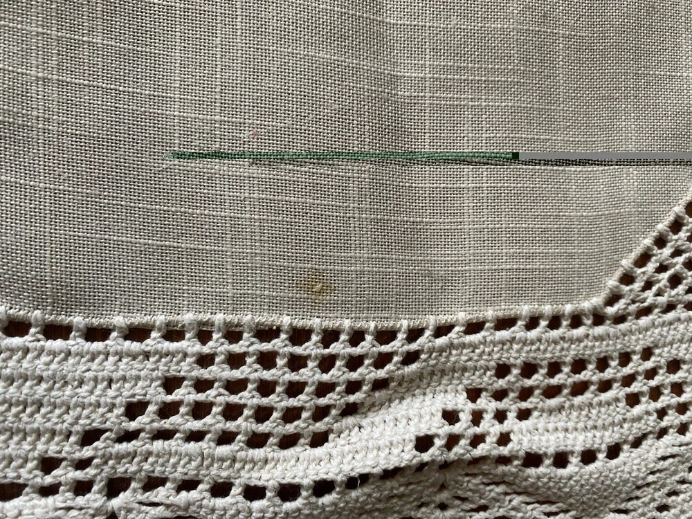 Vintage Hand Embroidered Floral Ivory Tablecloth Runner Lace Edge 32” Square